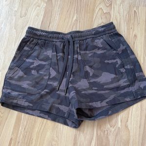 Athleta Farallon Short